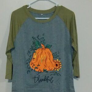 NWOT Pumpkin shirt size large